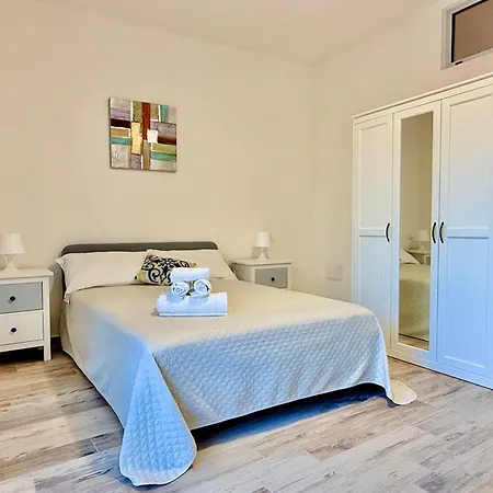 Le Domosolas - In Centro Storico A Appartamento