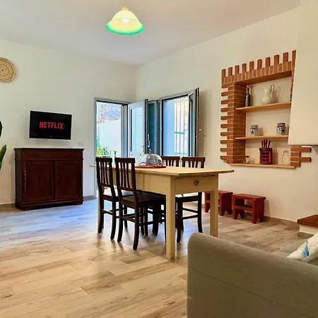 Dommos - Domosola Apartment *